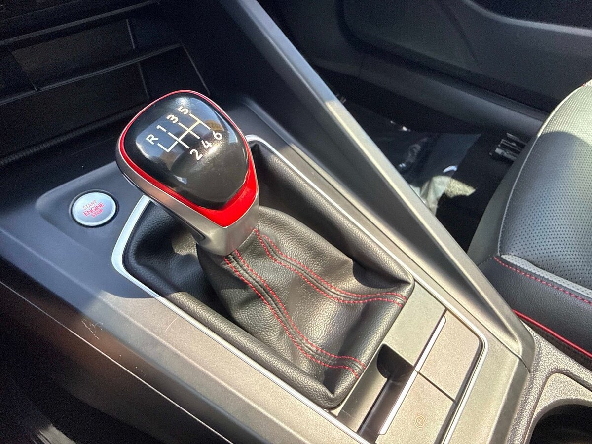Used 2022 Volkswagen GTI SE FWD image 24