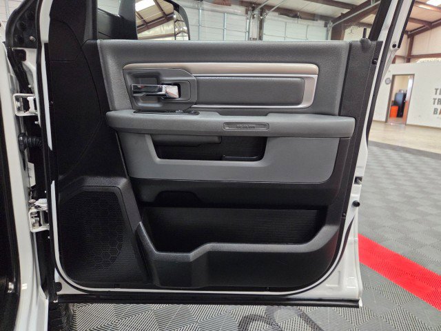 Used 2018 RAM 3500 SLT w/ Cold Weather Group image 37