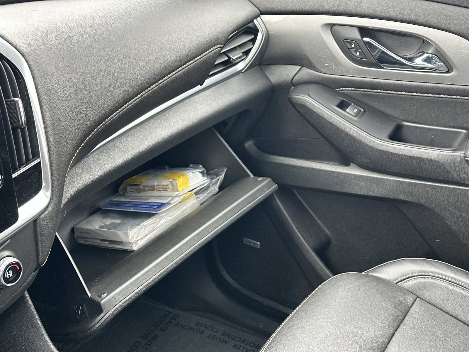 Certified 2019 Chevrolet Traverse LT w/ LT Premium Package image 33