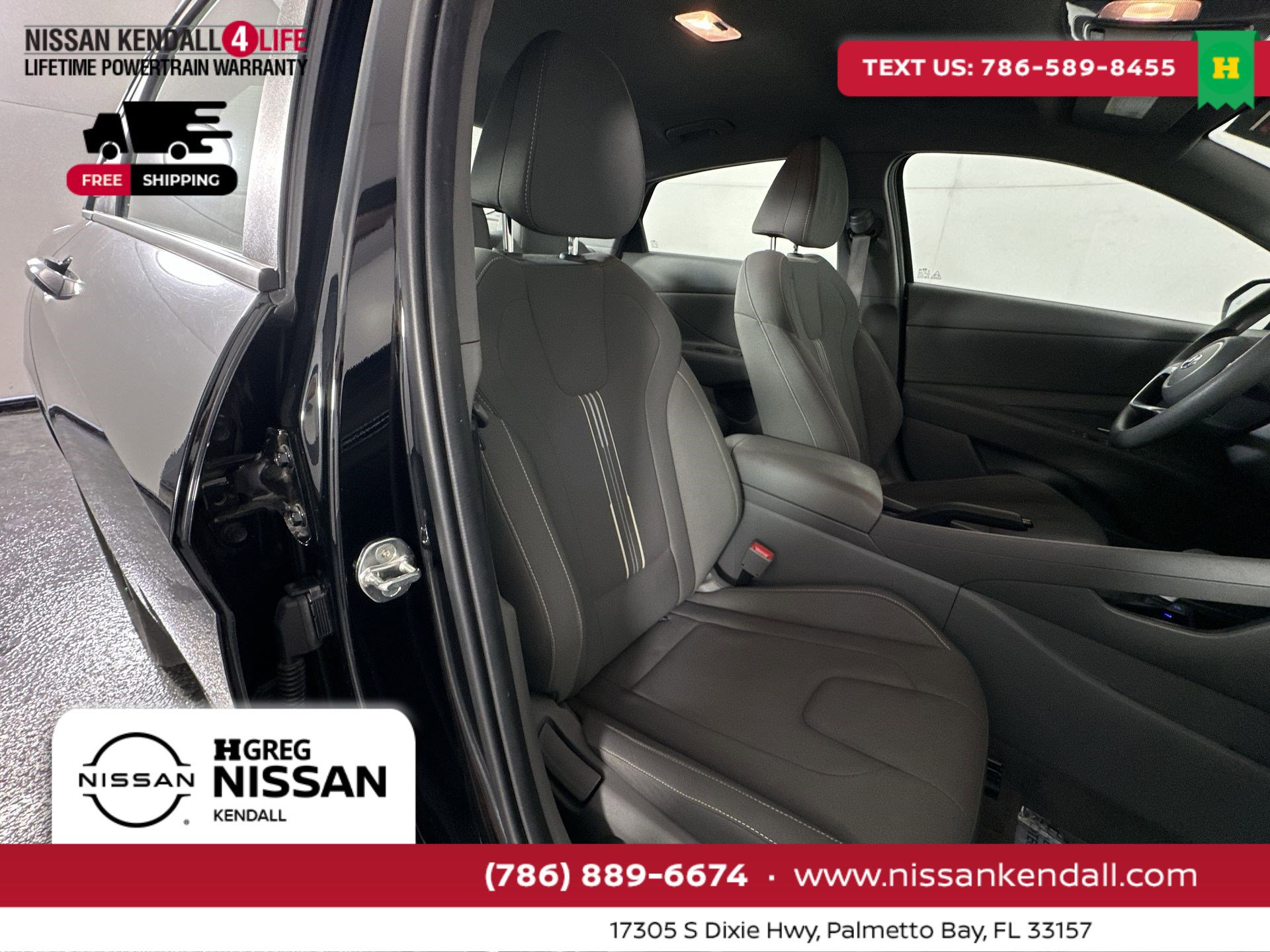 Used 2023 Hyundai Elantra SEL w/ Preferred Accessory Package image 31