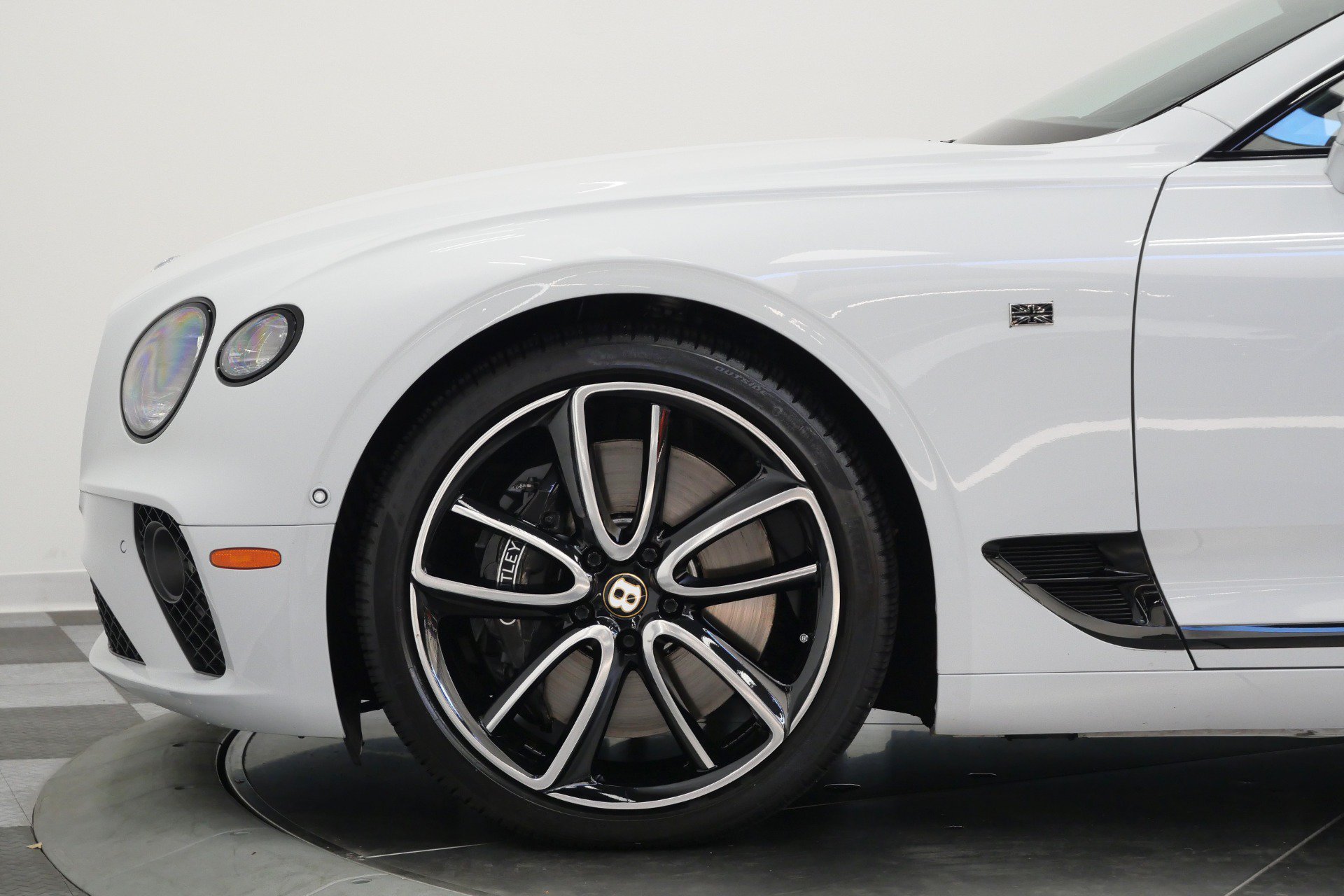 Used 2020 Bentley Continental GT V8 First Edition AWD/4WD image 47