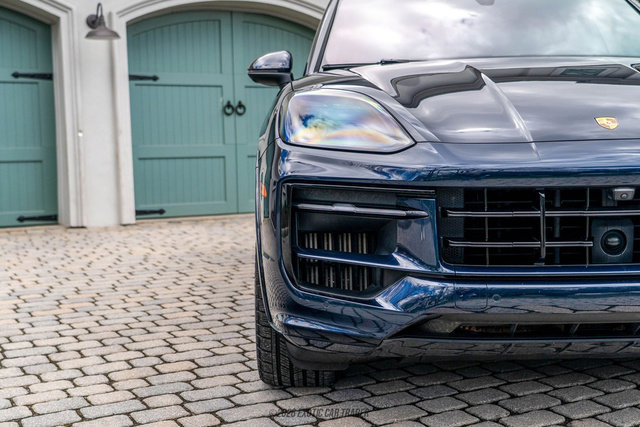 Used 2024 Porsche Cayenne S image 85