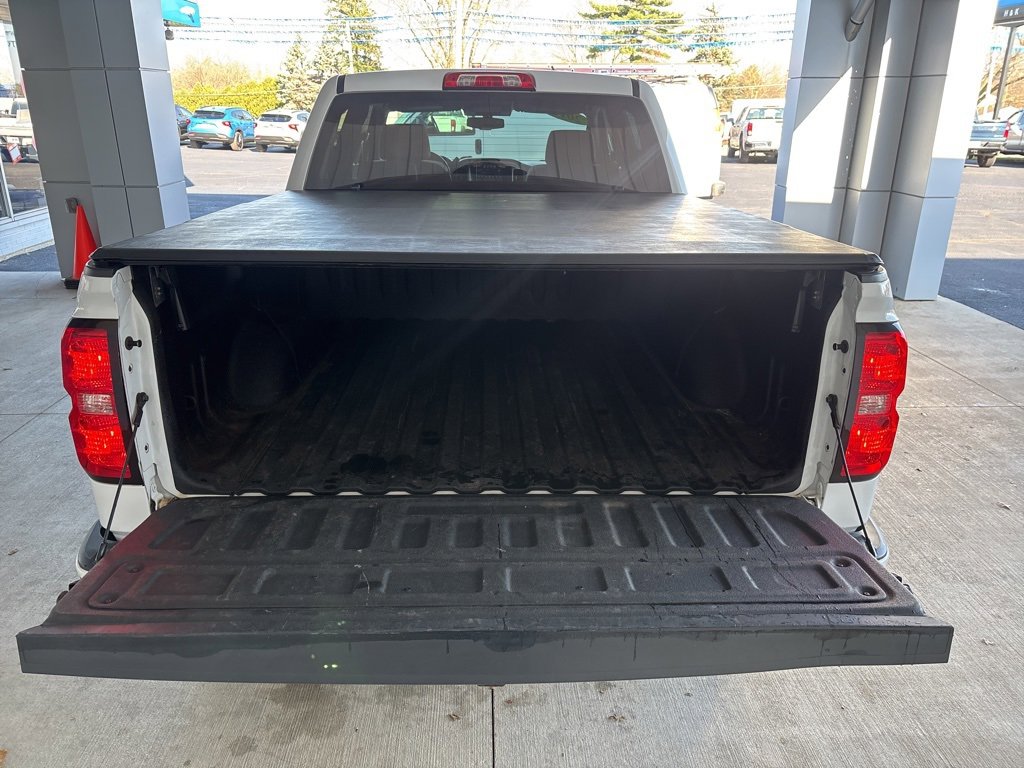 Used 2018 Chevrolet Silverado 1500 LT w/ All Star Edition image 6
