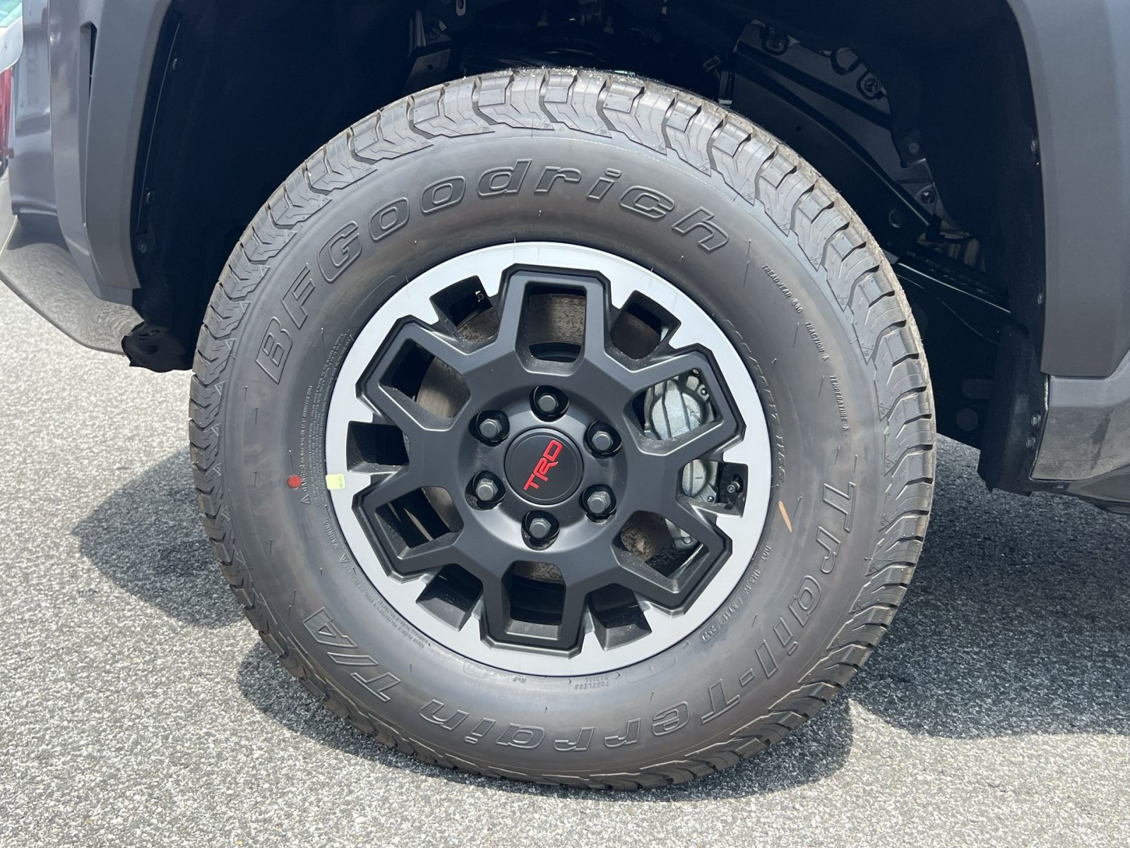 New 2026 Toyota Tacoma TRD Off-Road AWD/4WD image 5