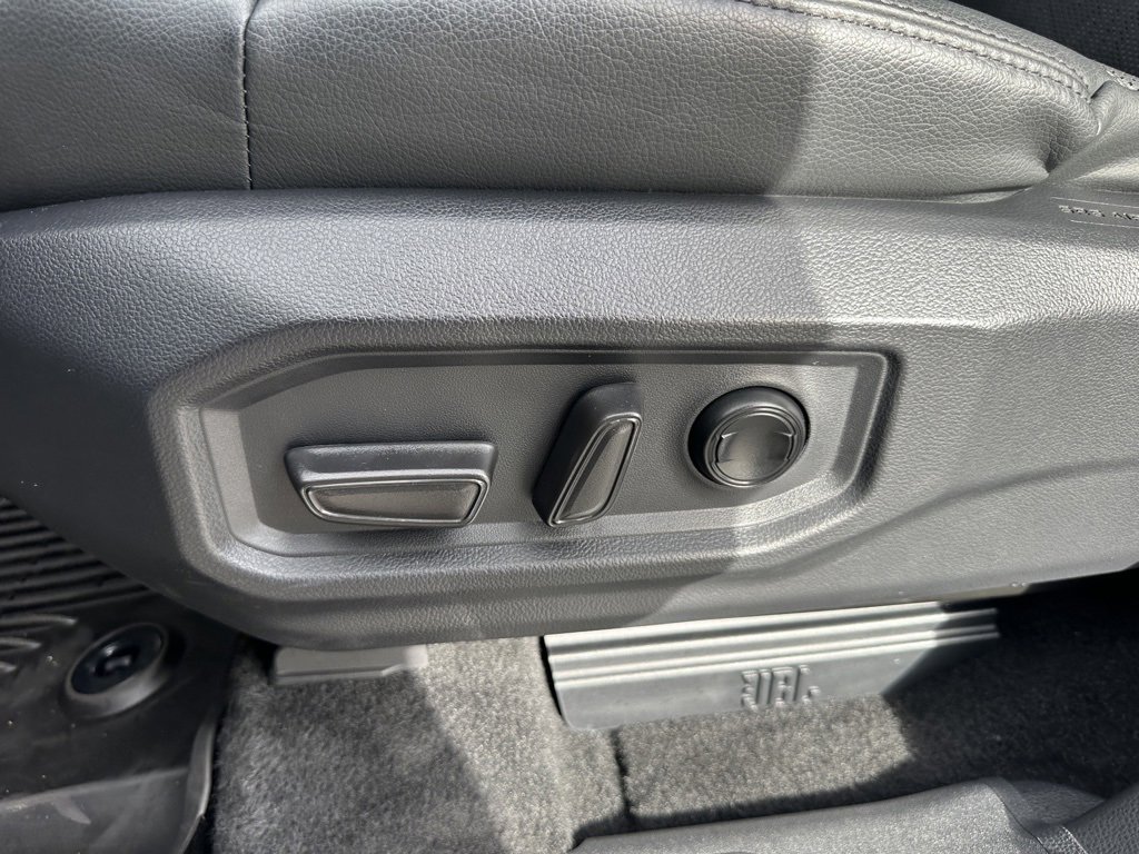 Used 2024 Toyota Sequoia Limited image 17