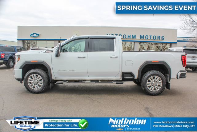 Used 2023 GMC Sierra 3500 Denali AWD/4WD image 4