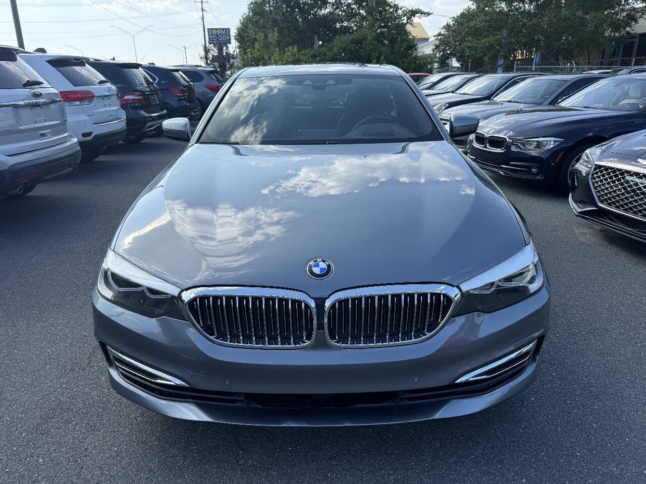 Used 2018 BMW 530e RWD image 2