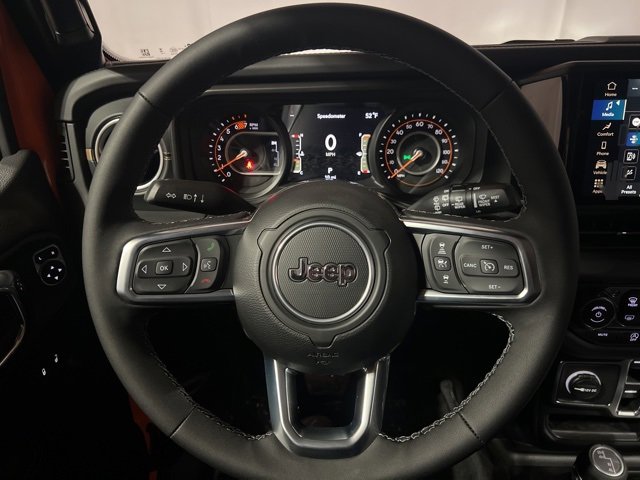 New 2025 Jeep Wrangler Sahara image 34