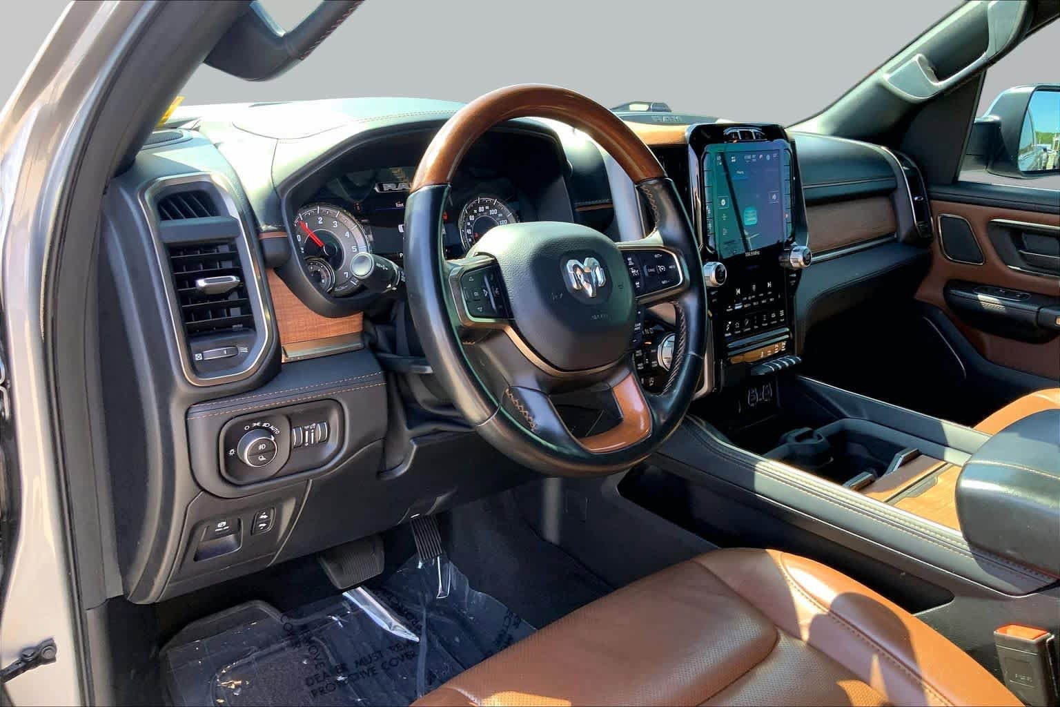 Used 2022 RAM 1500 Limited AWD/4WD image 16