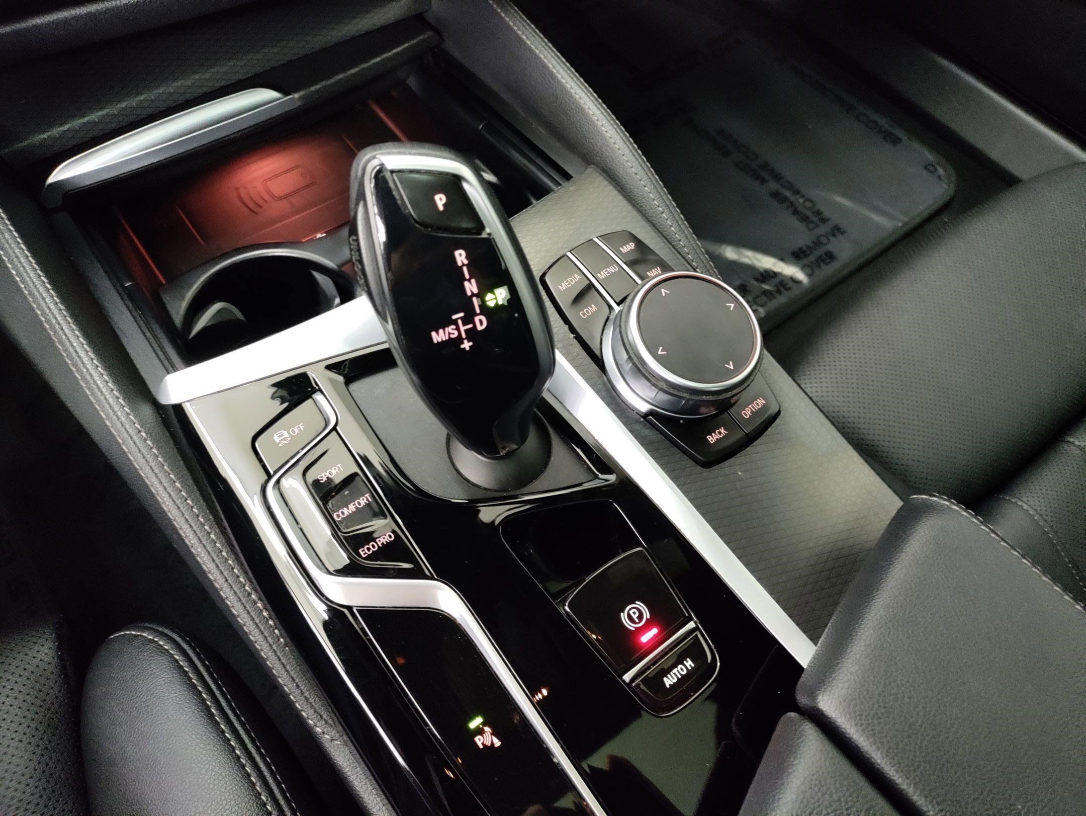 Certified 2023 BMW 540i w/ M Sport Package image 25