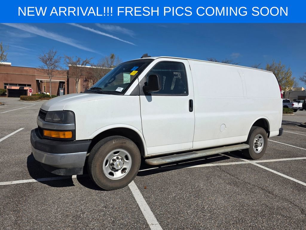 Used 2024 Chevrolet Express 2500 w/ Driver Convenience Package image 2