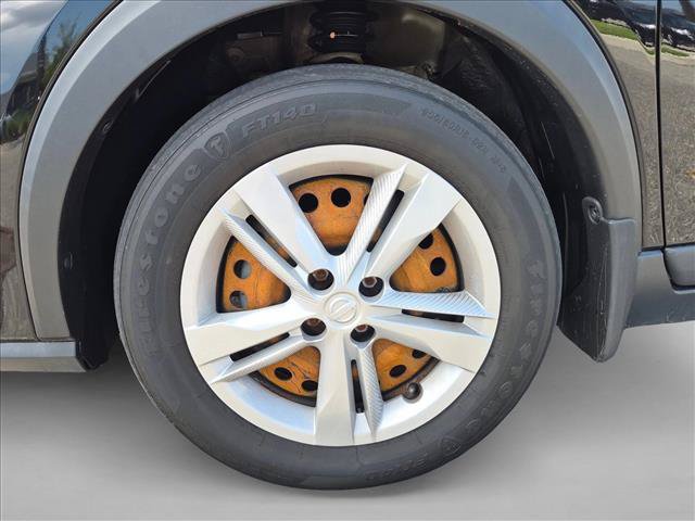 Used 2023 Nissan Kicks S FWD image 15