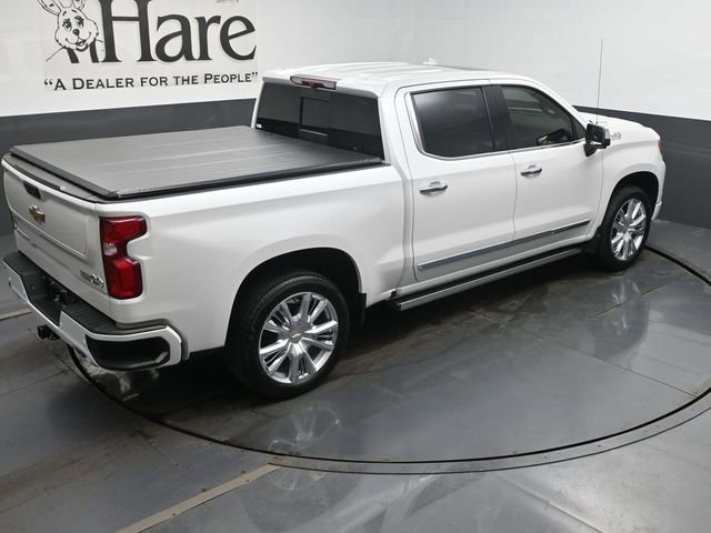 Used 2022 Chevrolet Silverado 1500 High Country w/ High Country Premium Package image 39