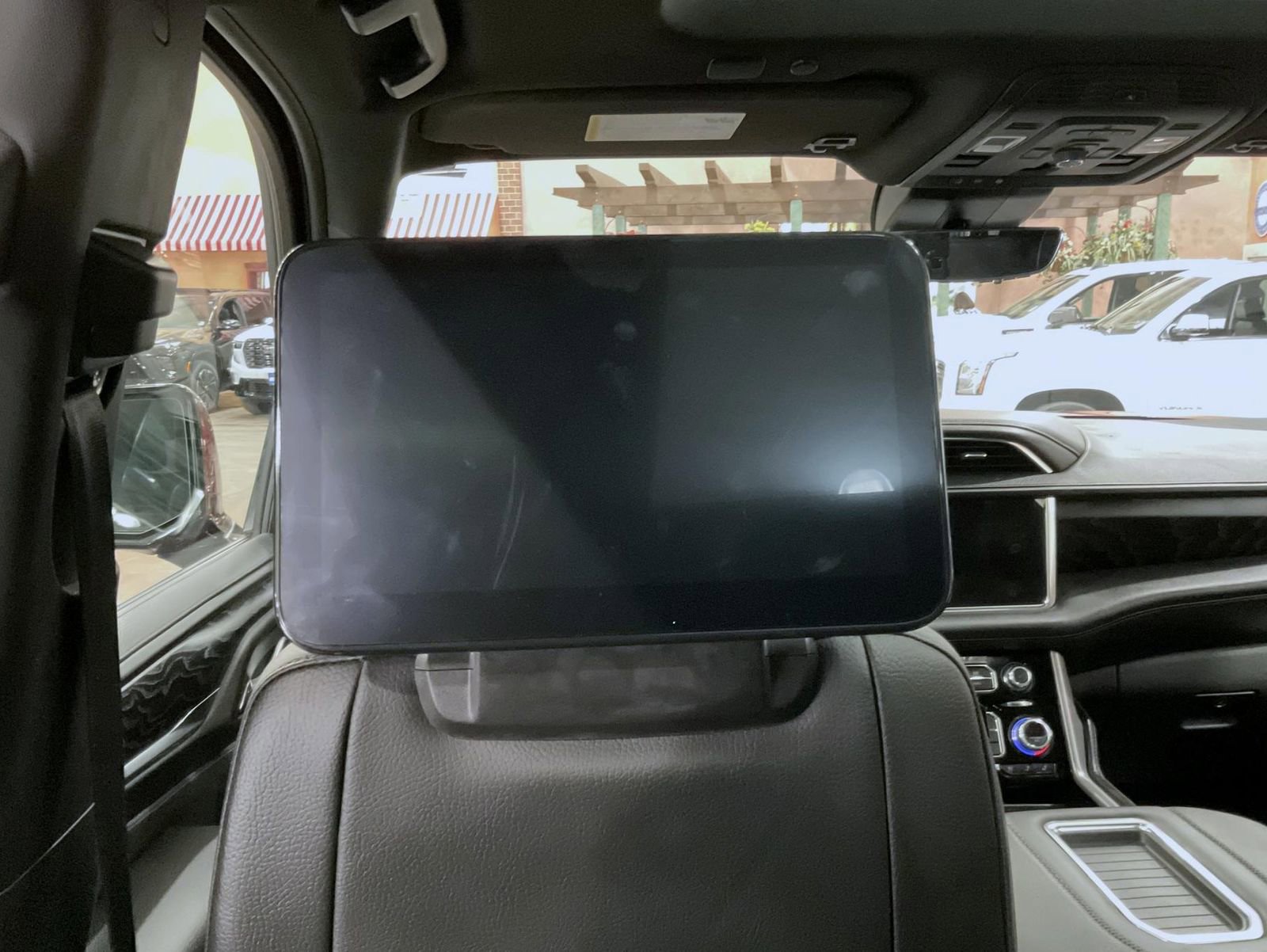 Certified 2024 GMC Yukon XL Denali w/ Advanced Technology Package image 21