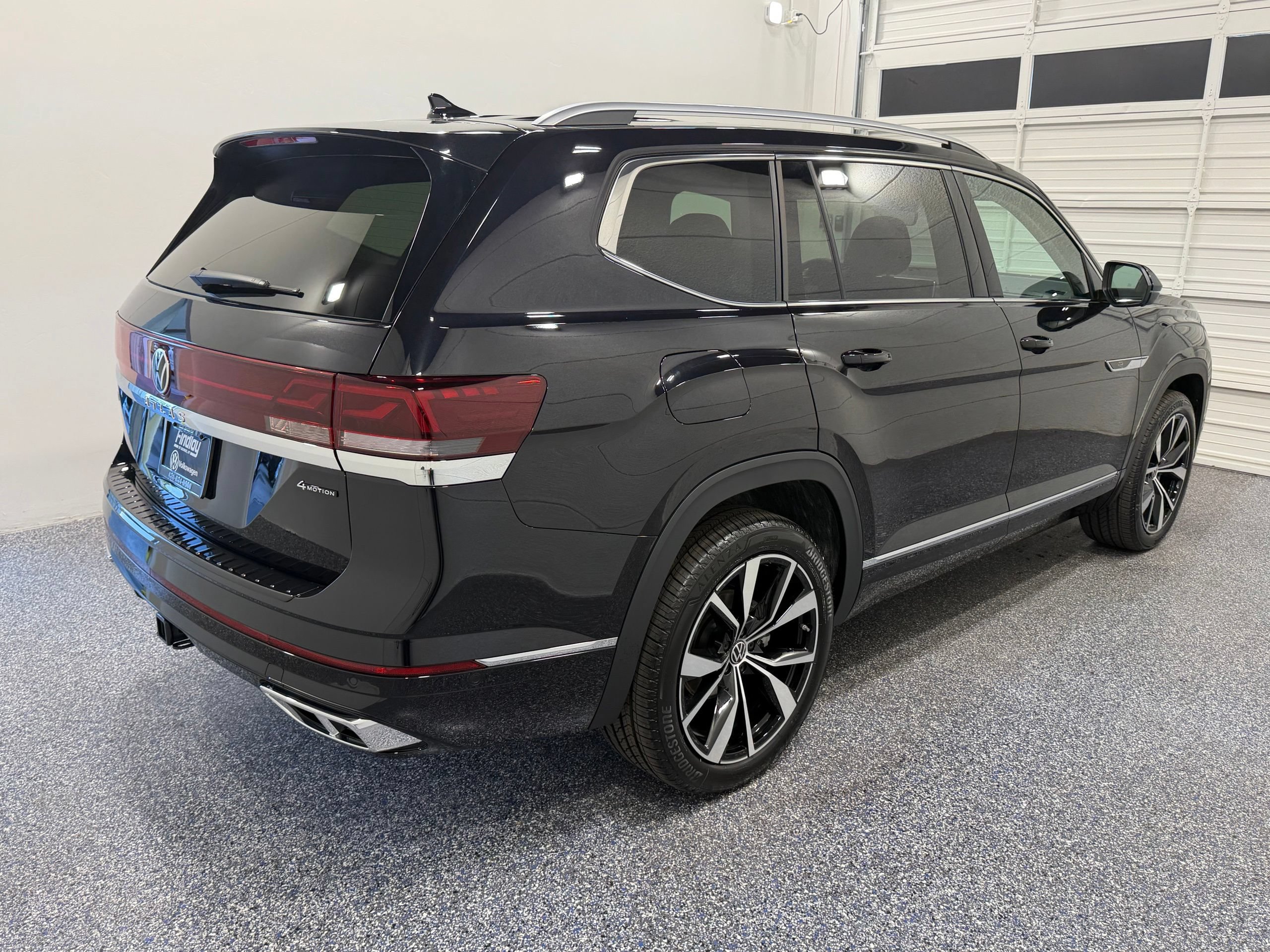 New 2026 Volkswagen Atlas SEL Premium R-Line AWD/4WD image 6