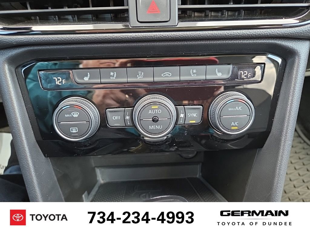 Used 2022 Volkswagen Taos SEL w/ Panoramic Sunroof Package image 28