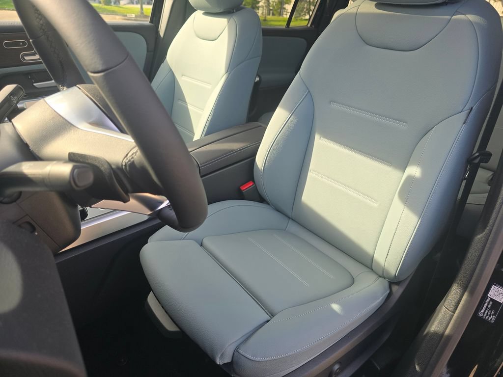 New 2026 Mercedes-Benz GLB 250 4MATIC image 22