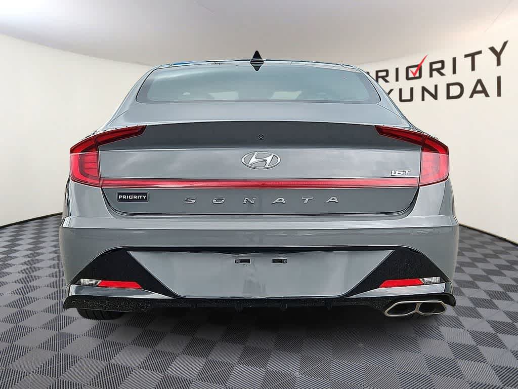 Used 2022 Hyundai Sonata SEL Plus w/ Preferred Accessory Package FWD image 5