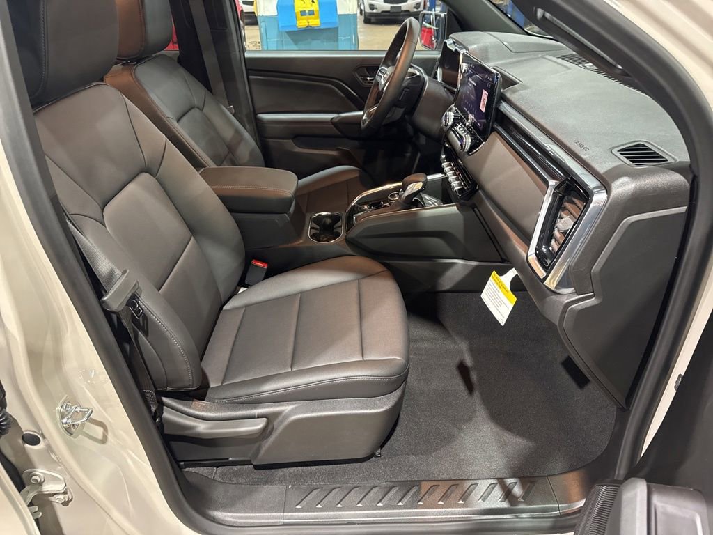 New 2026 GMC Canyon Elevation w/ Convenience Package image 35