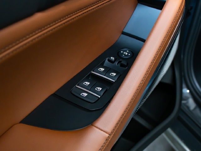 New 2027 BMW X6 M60i AWD/4WD image 14