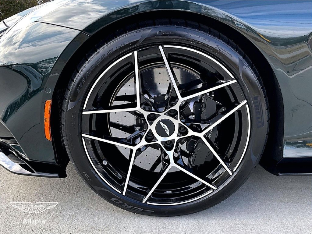 New 2026 Aston Martin Vanquish RWD image 10