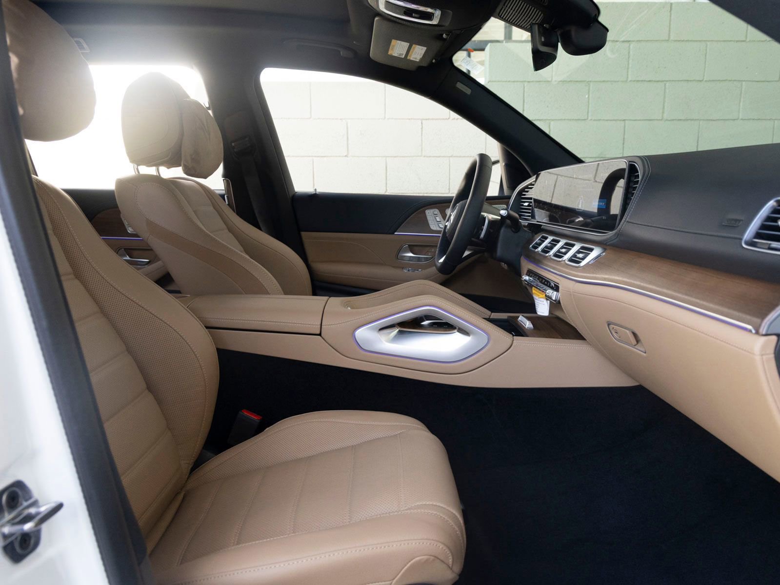 New 2026 Mercedes-Benz GLS 580 4MATIC image 27