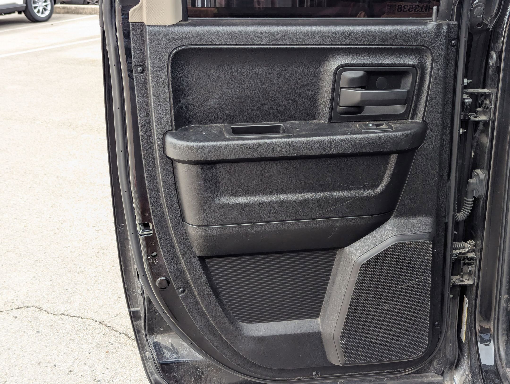 Used 2015 RAM 1500 Express image 15