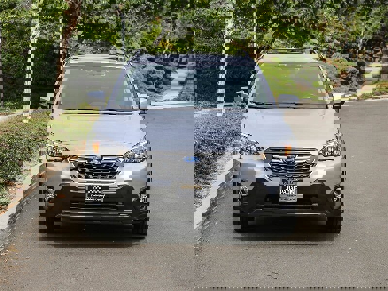 Used 2022 Subaru Crosstrek 2.0i Premium w/ Moonroof Package image 2