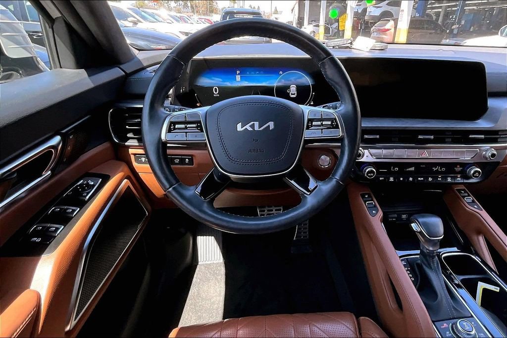 Used 2024 Kia Telluride SX Prestige X-Pro AWD/4WD image 8
