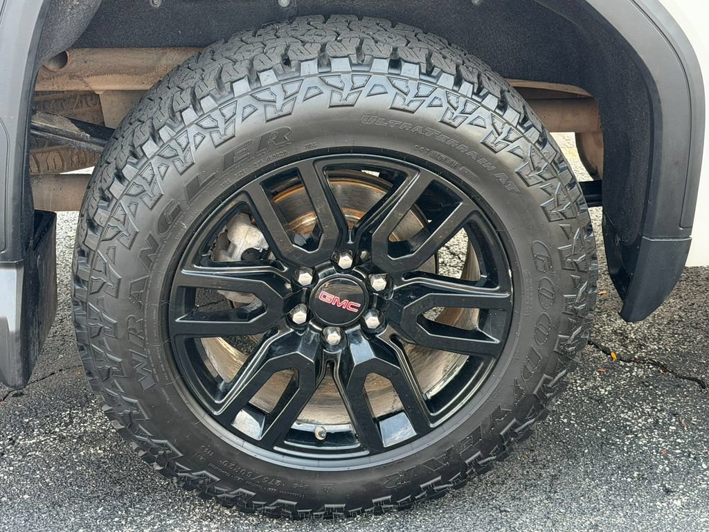 Certified 2020 GMC Sierra 1500 Elevation w/ Elevation Value Package AWD/4WD image 11