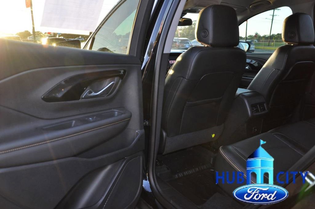 Used 2022 GMC Terrain AT4 w/ Tech Package image 12