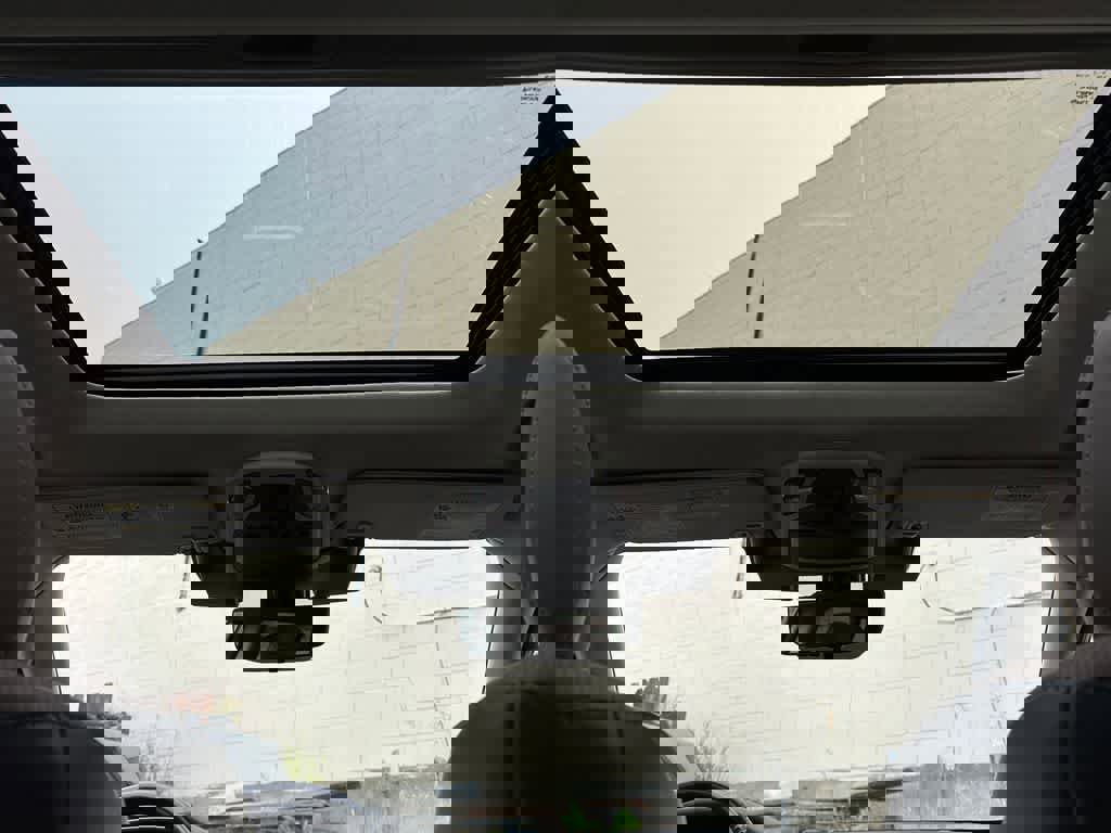 Used 2023 Subaru Outback Touring image 13