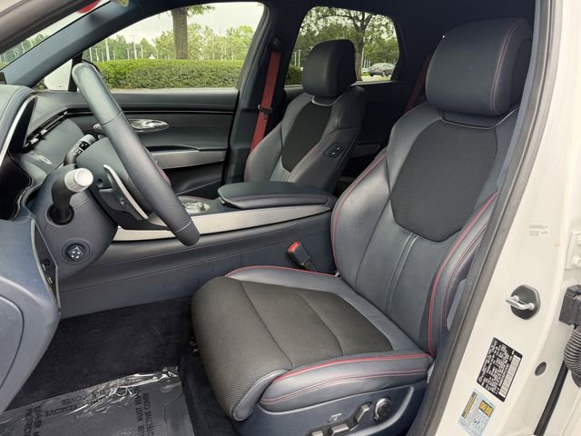 Used 2023 Genesis GV70 2.5T w/ Sport Prestige Package AWD/4WD image 11