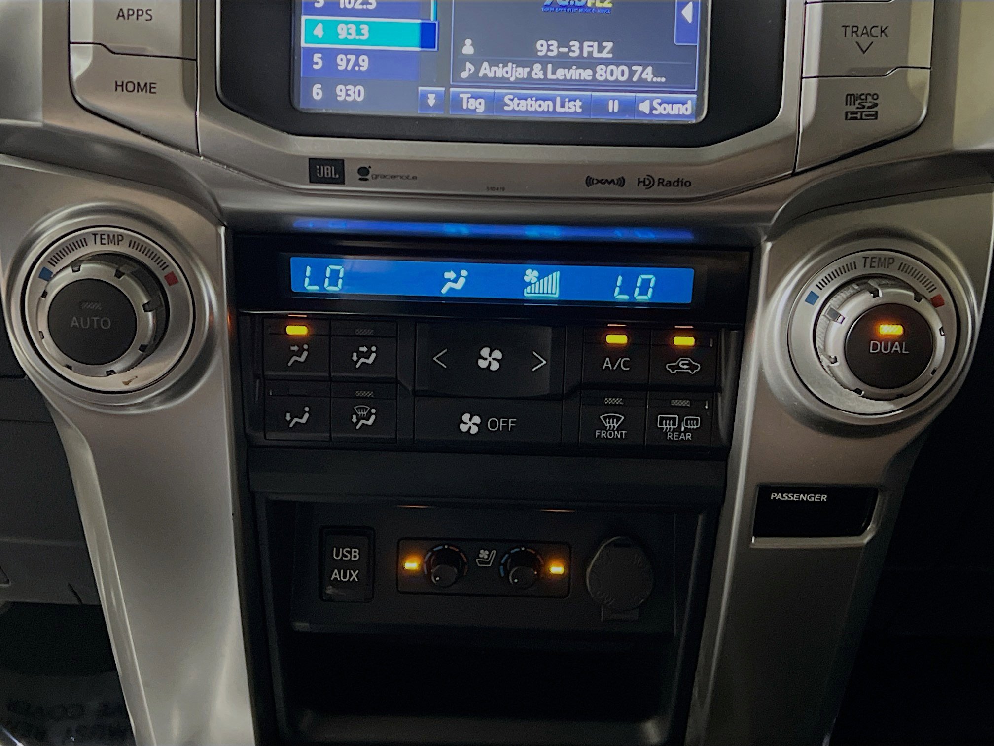 Used 2019 Toyota 4Runner Limited image 26