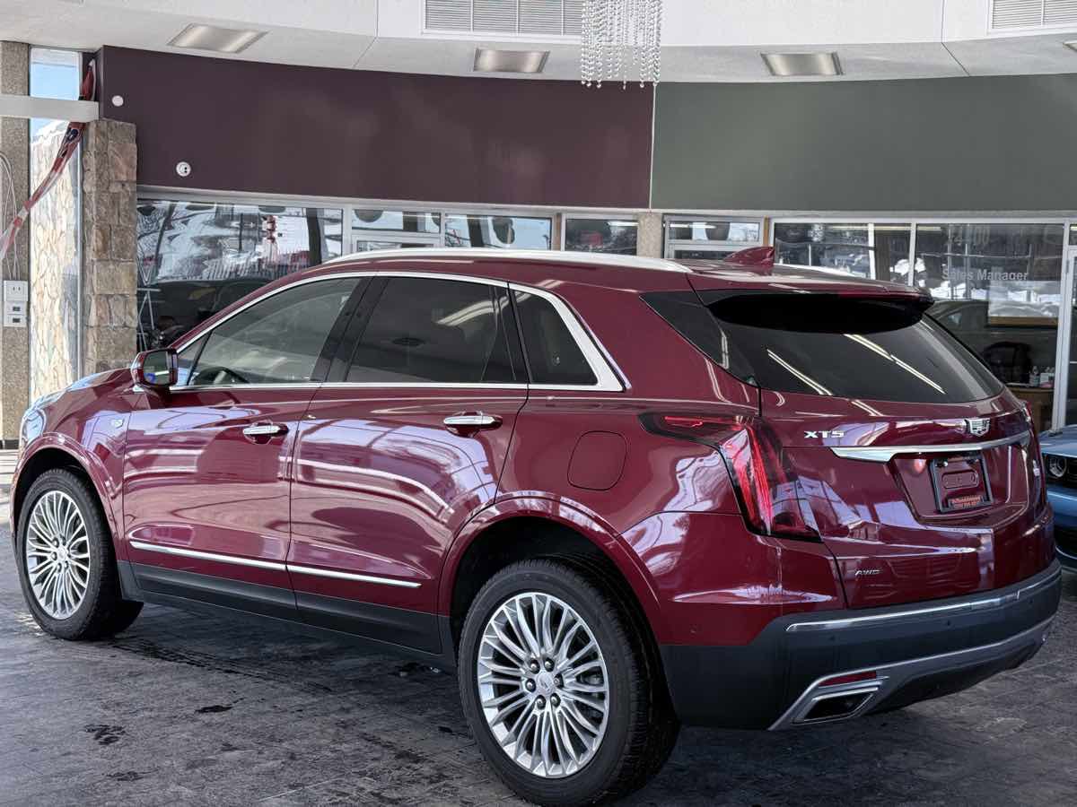 Used 2020 Cadillac XT5 Premium Luxury AWD/4WD image 9