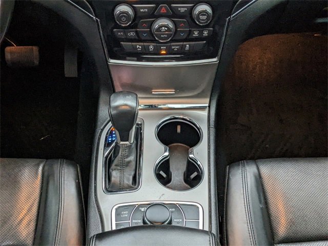 Used 2021 Jeep Grand Cherokee Limited w/ Luxury Group II image 19