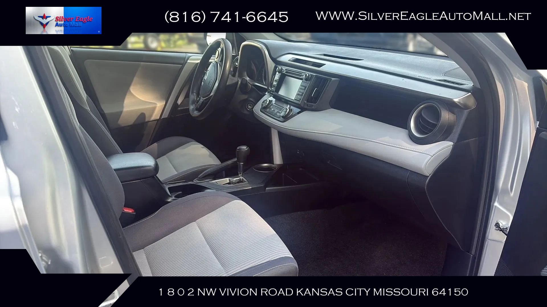 Used 2015 Toyota RAV4 XLE AWD/4WD image 12