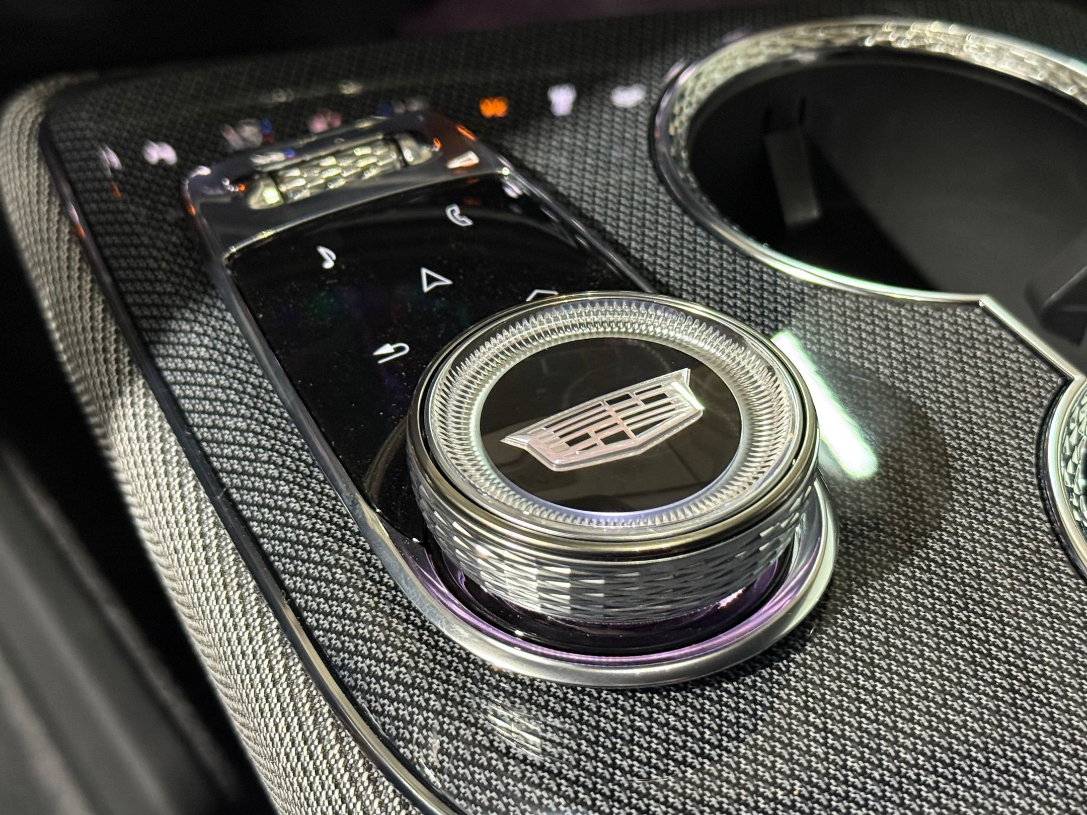 New 2026 Cadillac Optiq Sport 1 image 34