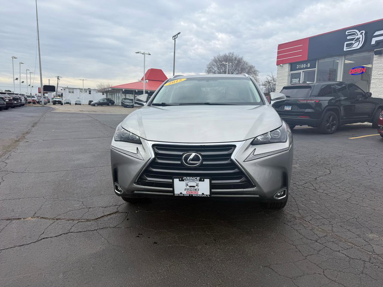 Used 2015 Lexus NX 200t FWD w/ Premium Package image 2