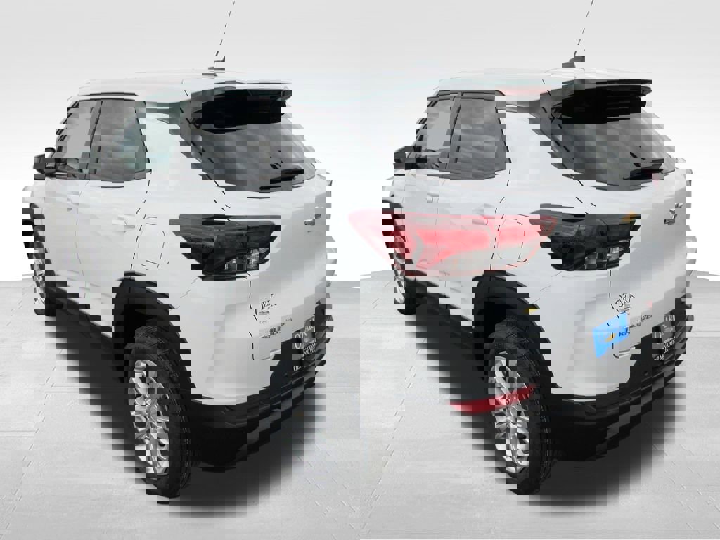 New 2026 Chevrolet TrailBlazer LS w/ LS Convenience Package FWD image 6