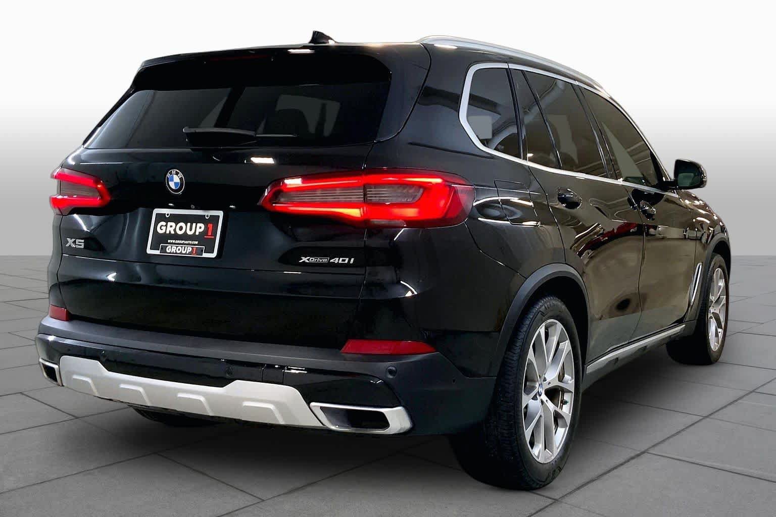 Used 2019 BMW X5 xDrive40i w/ Convenience Package AWD/4WD image 12