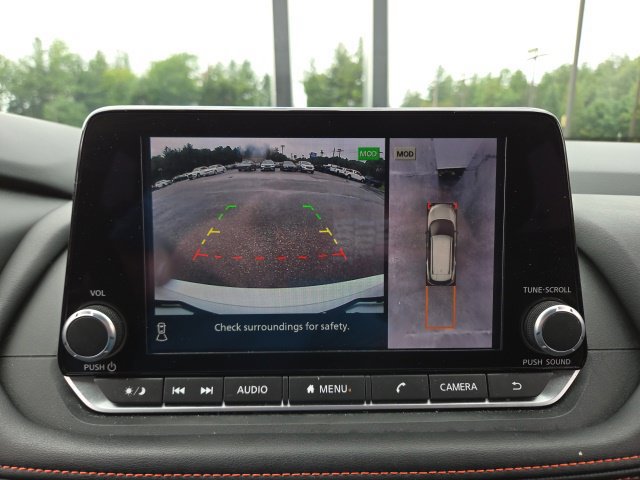 Used 2025 Nissan Rogue SV AWD/4WD image 11