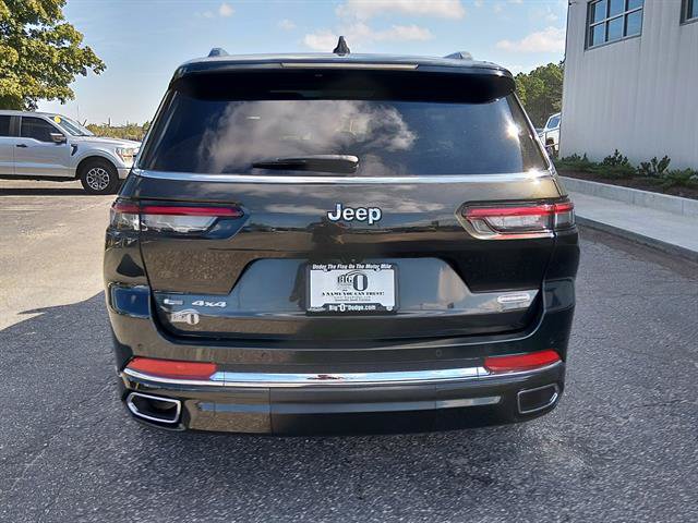Certified 2022 Jeep Grand Cherokee L Overland AWD/4WD image 4