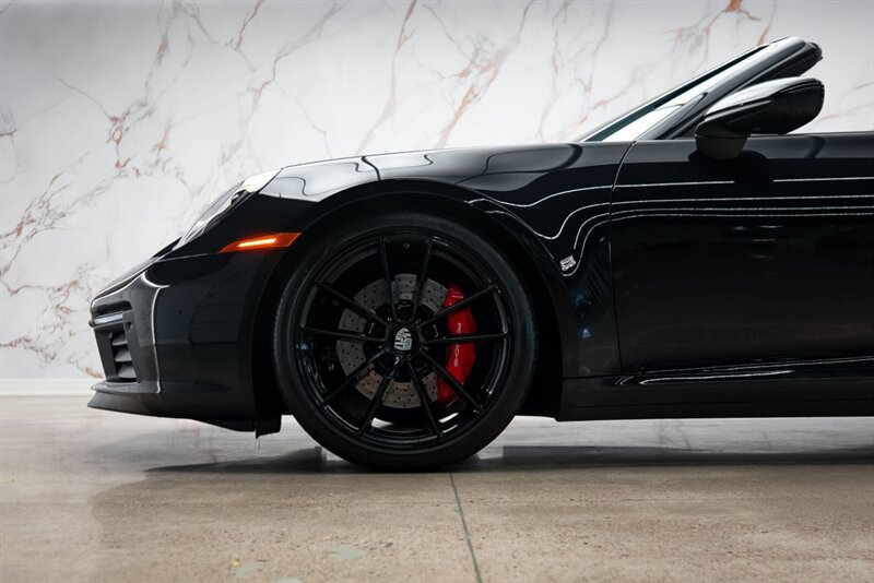Used 2023 Porsche 911 Carrera S RWD image 10