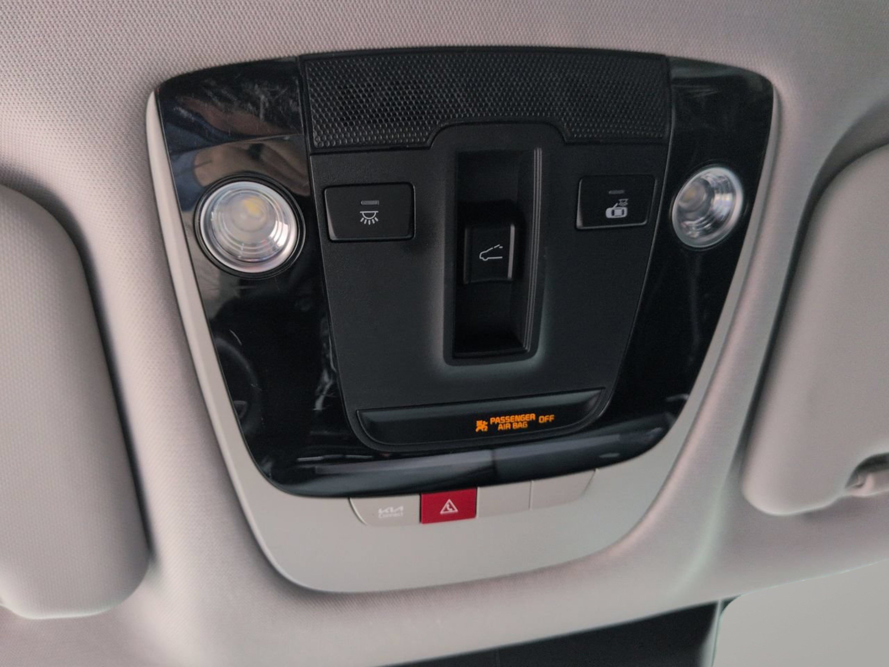 Certified 2025 Kia Seltos EX w/ EX Sunroof Package FWD image 25
