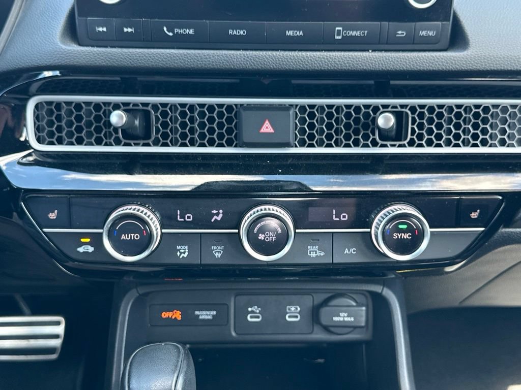 Used 2025 Honda Civic Sport image 25