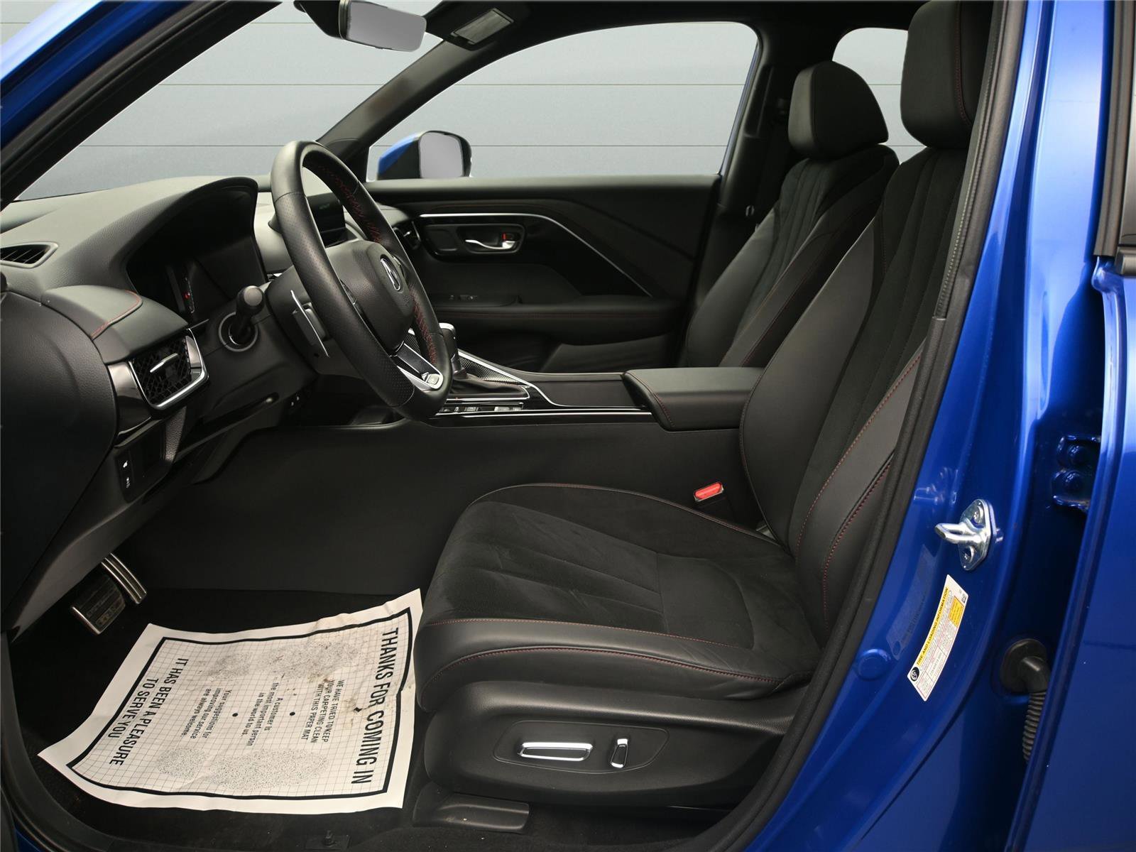 Certified 2025 Acura ADX A-Spec image 9