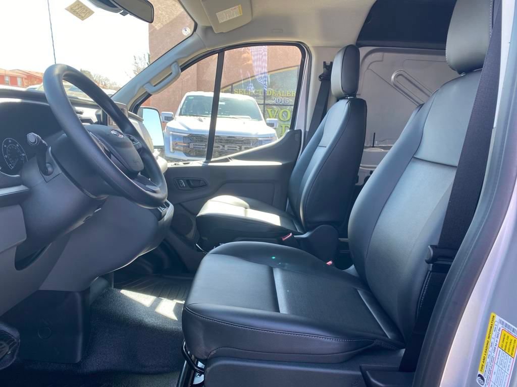 New 2025 Ford Transit 150 Low Roof RWD image 9