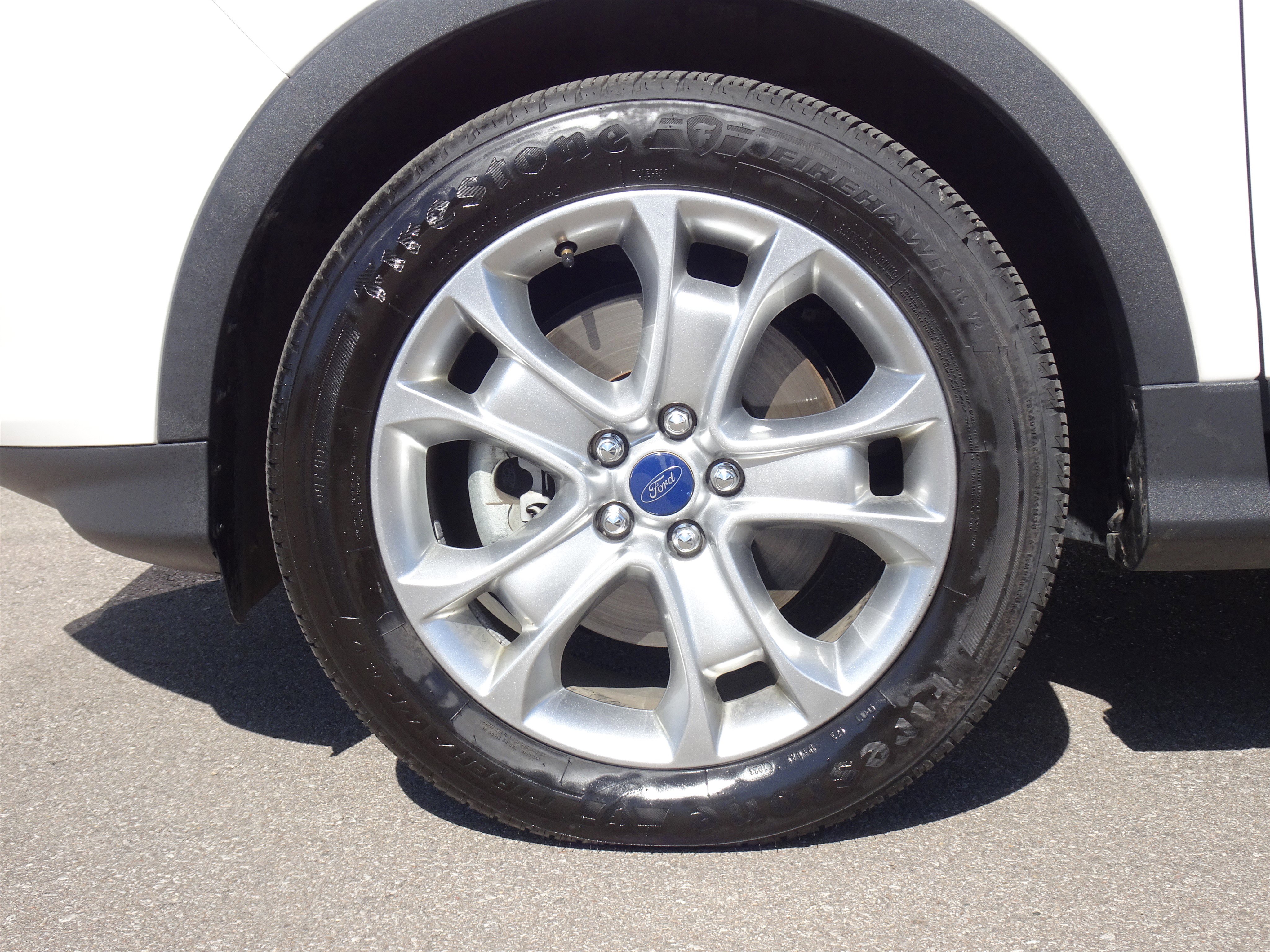 Used 2015 Ford Escape Titanium image 28