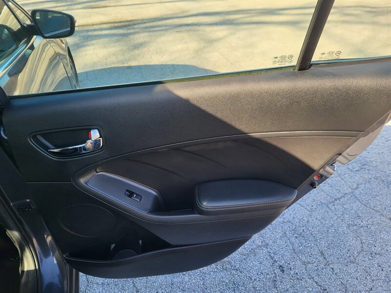 Used 2016 Kia Forte EX FWD image 25